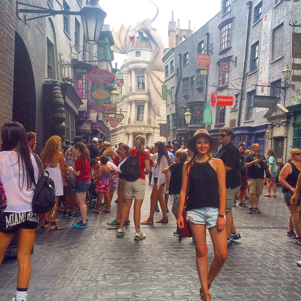 Diagon Alley wizarding world of harry potter