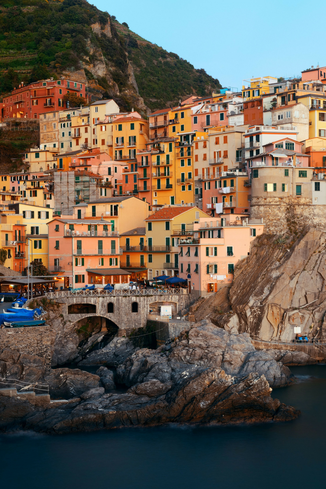 Cinque Terre Italia |  MUNDO DE WANDERLUST