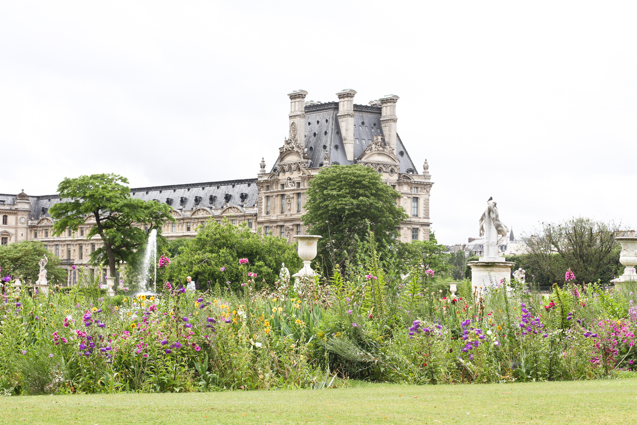 gardens to visit outside paris