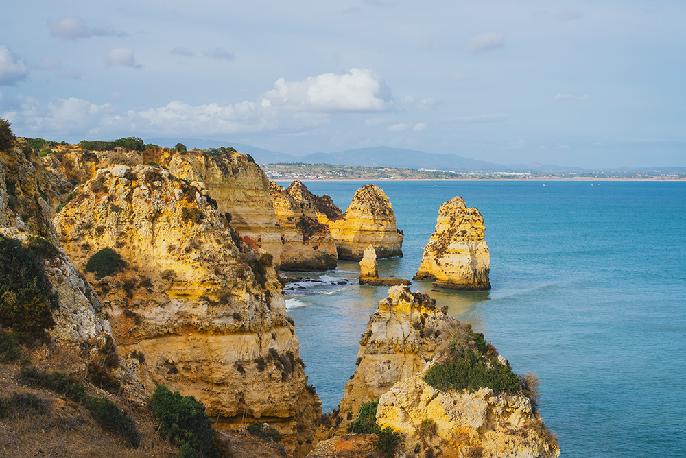 the_algarve_portugal_coastline