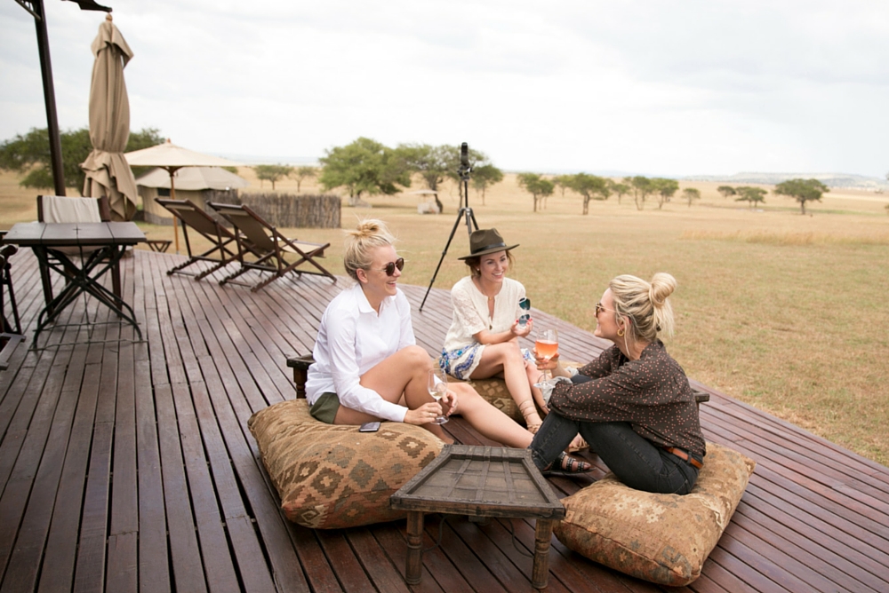 We're unpacking the safari essentials on social media. The safari