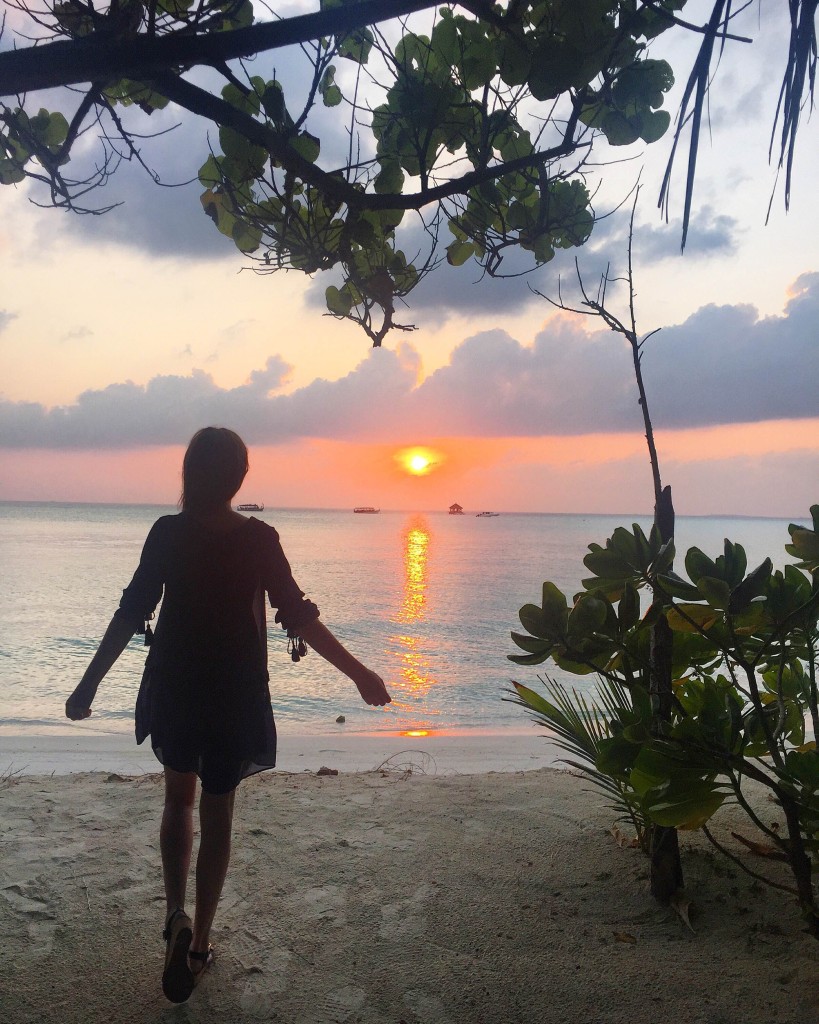 Puesta de sol de maldivas
