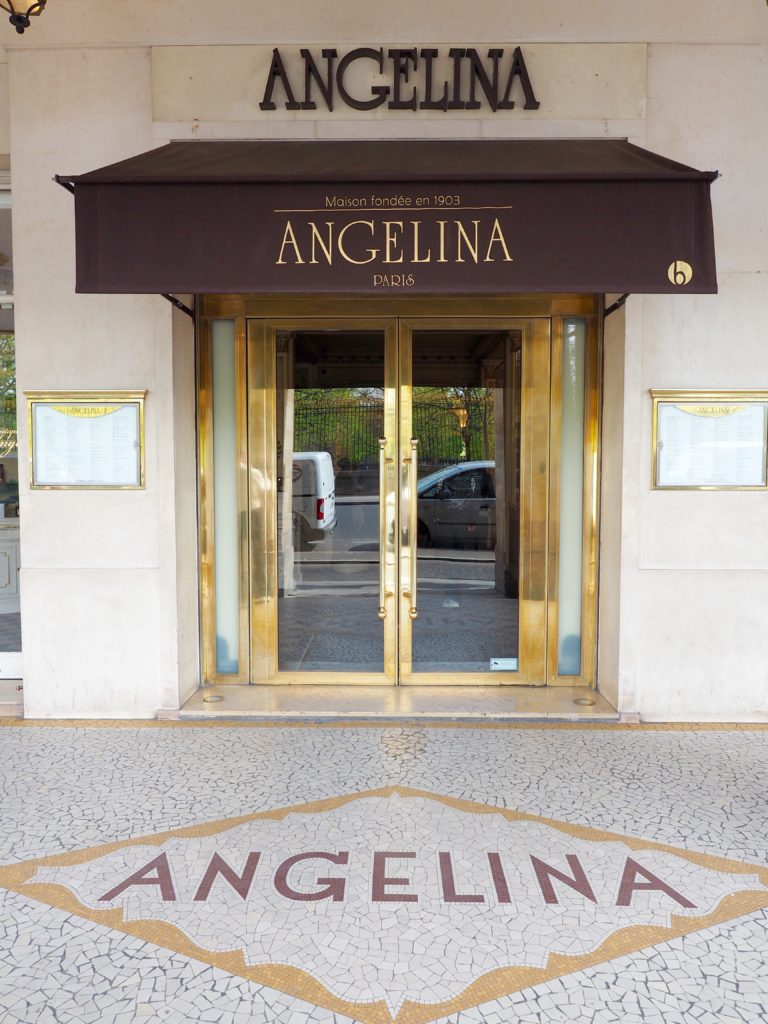 Angelina_Paris_Exterior