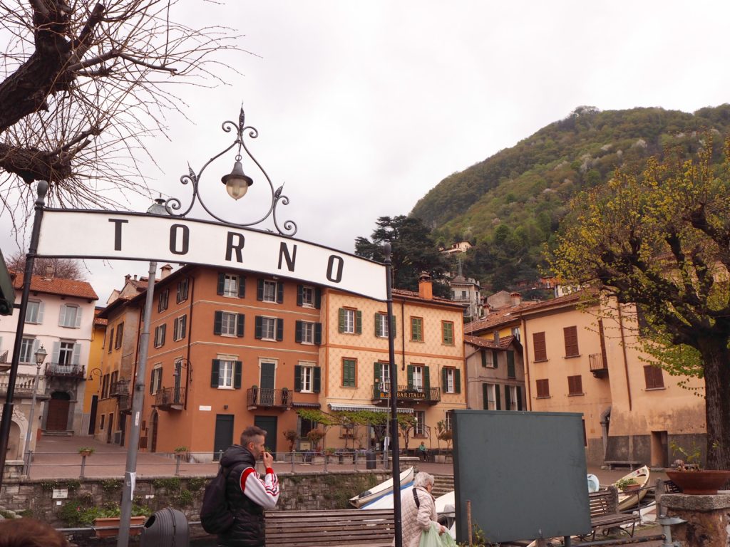 Torno, Itálie | Jezero Como