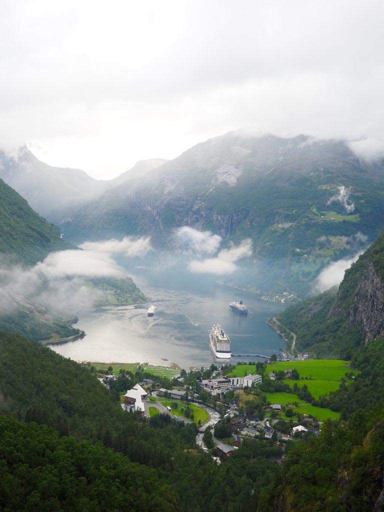 Crucero por los fiordos noruegos |  Mundo de pasión por los viajes