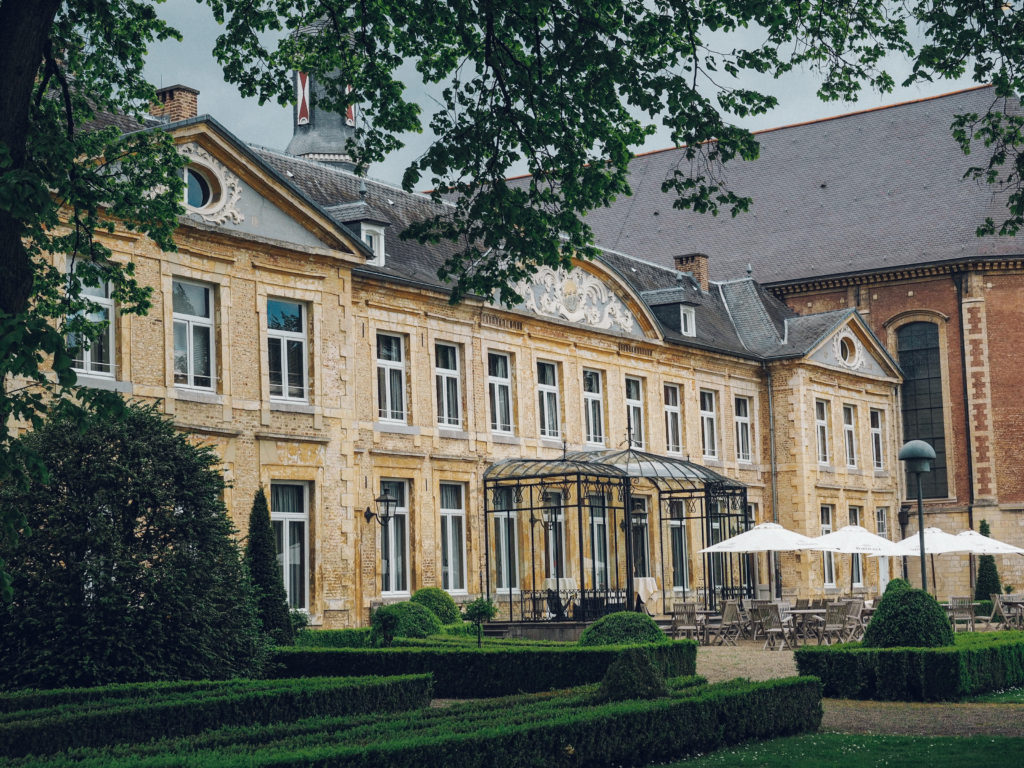 St Gerlach Chateau | World of Wanderlust