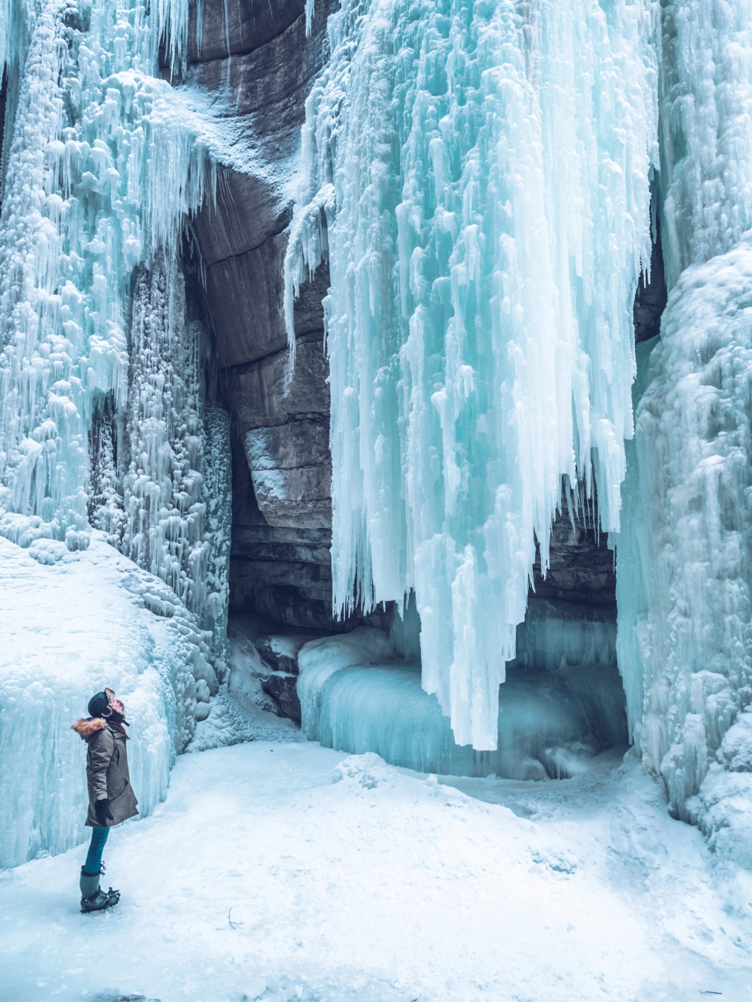 15 Best Places To Visit In Canada In Winter: Tourist Attractions