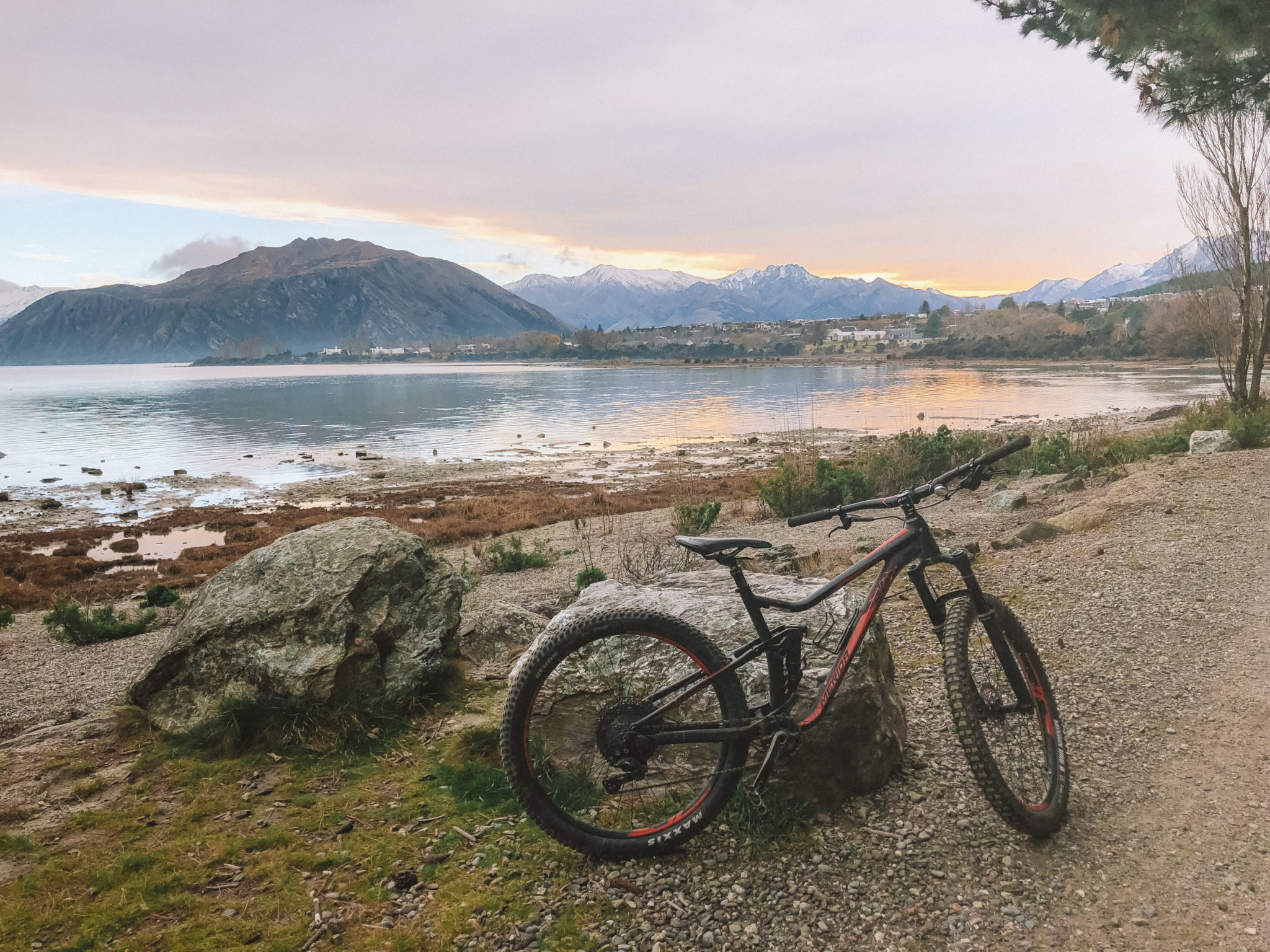 Best Things to Do in Wanaka New Zealand | WORLD OF WANDERLUST