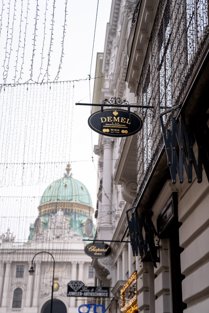 Christmas in Vienna Things to Do | WORLD OF WANDERLUST