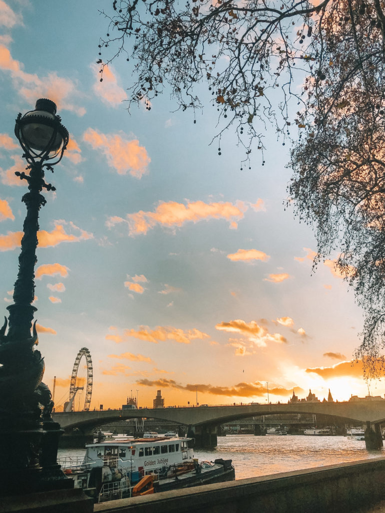 London River Thames | WORLD OF WANDERLUST