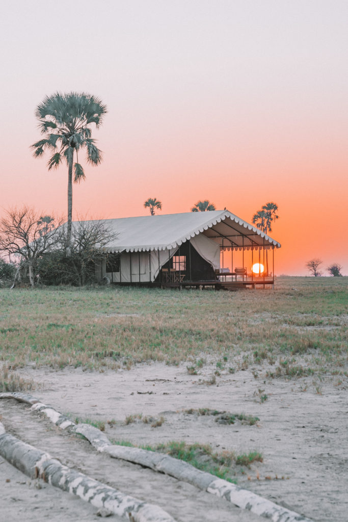 San Camp Botswana |  MUNDO DE WANDERLUST