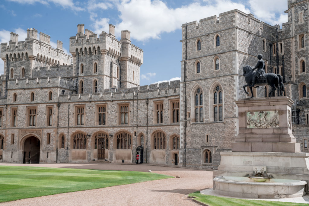 Excursión de un día al castillo de Windsor |  MUNDO DE WANDERLUST