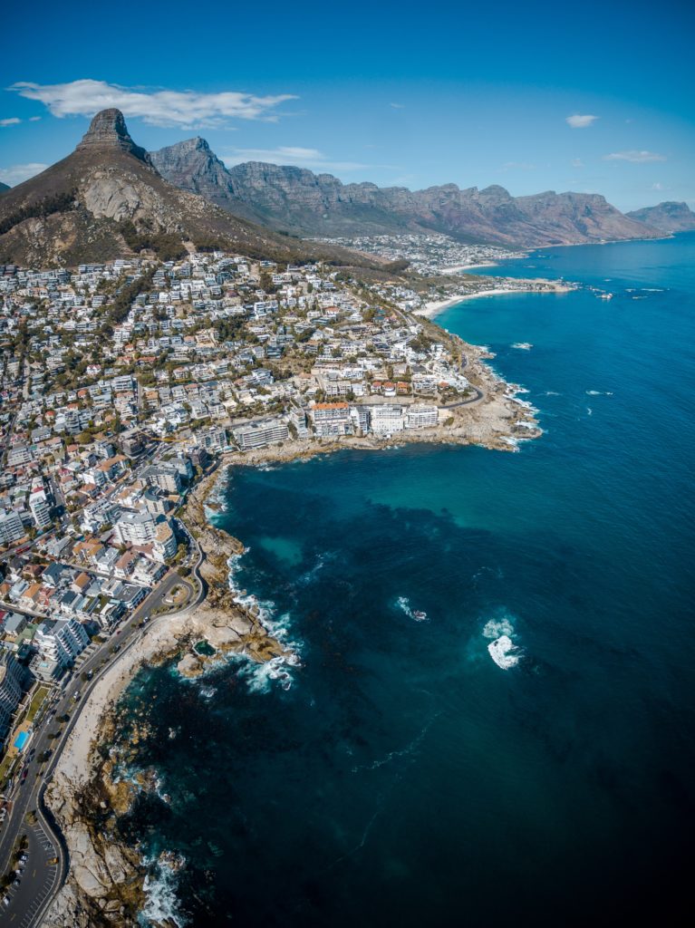 Ciudad del Cabo en una guía de ciudad económica