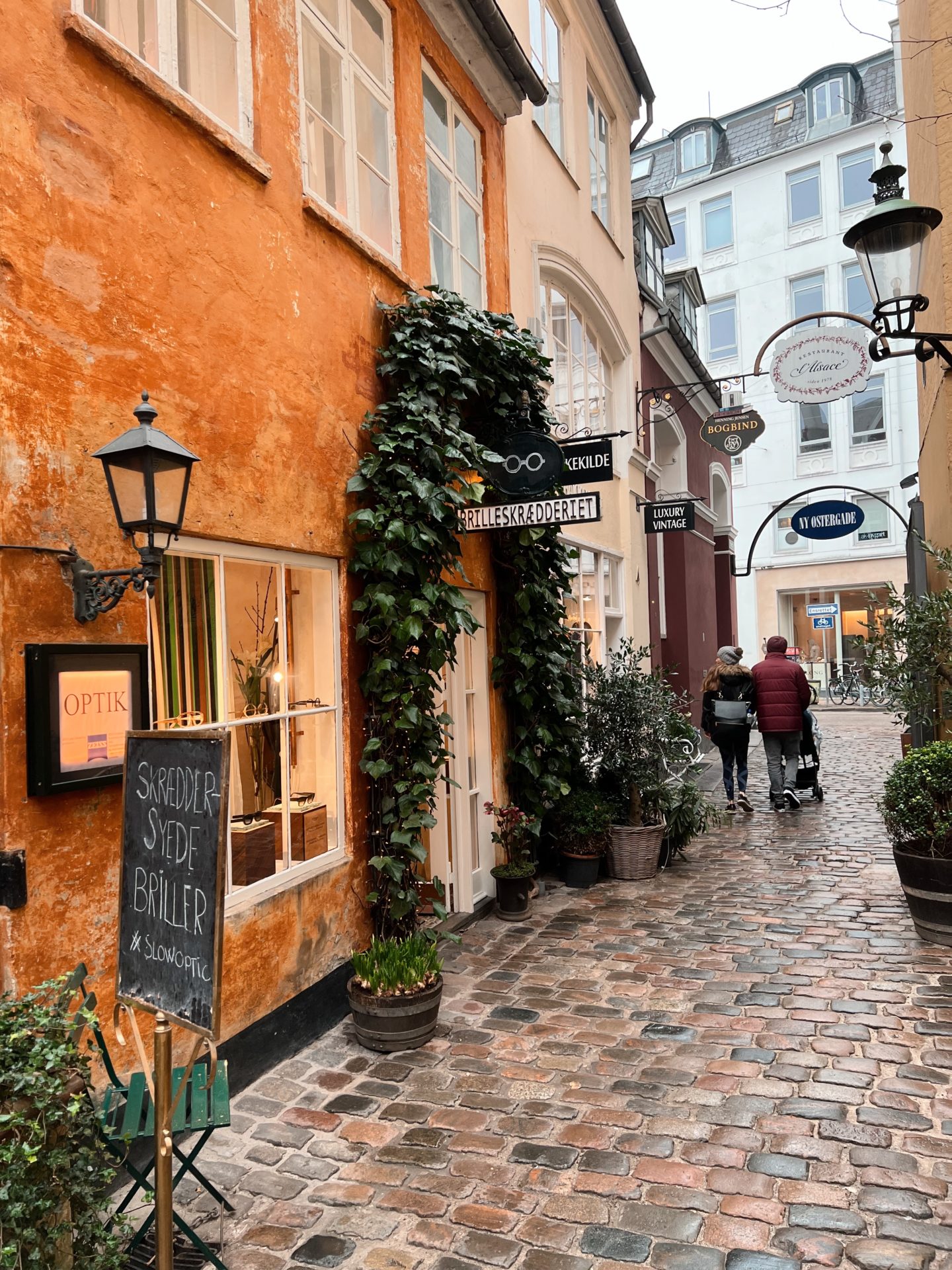 cholon is super cosy and nice personal place - Picture of Cholon  Vingårdstræde, Copenhagen - Tripadvisor