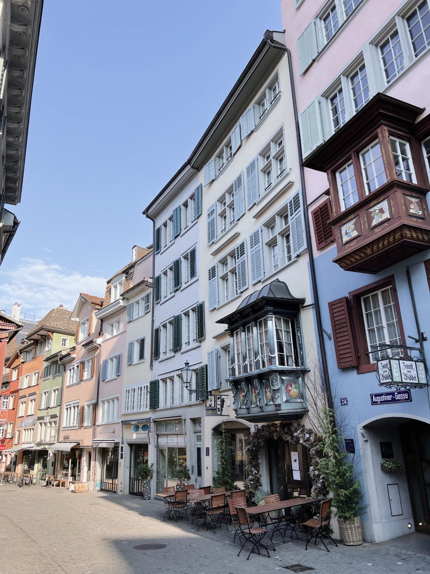 How to spend a day in Zurich, Switzerland | World of Wanderlust