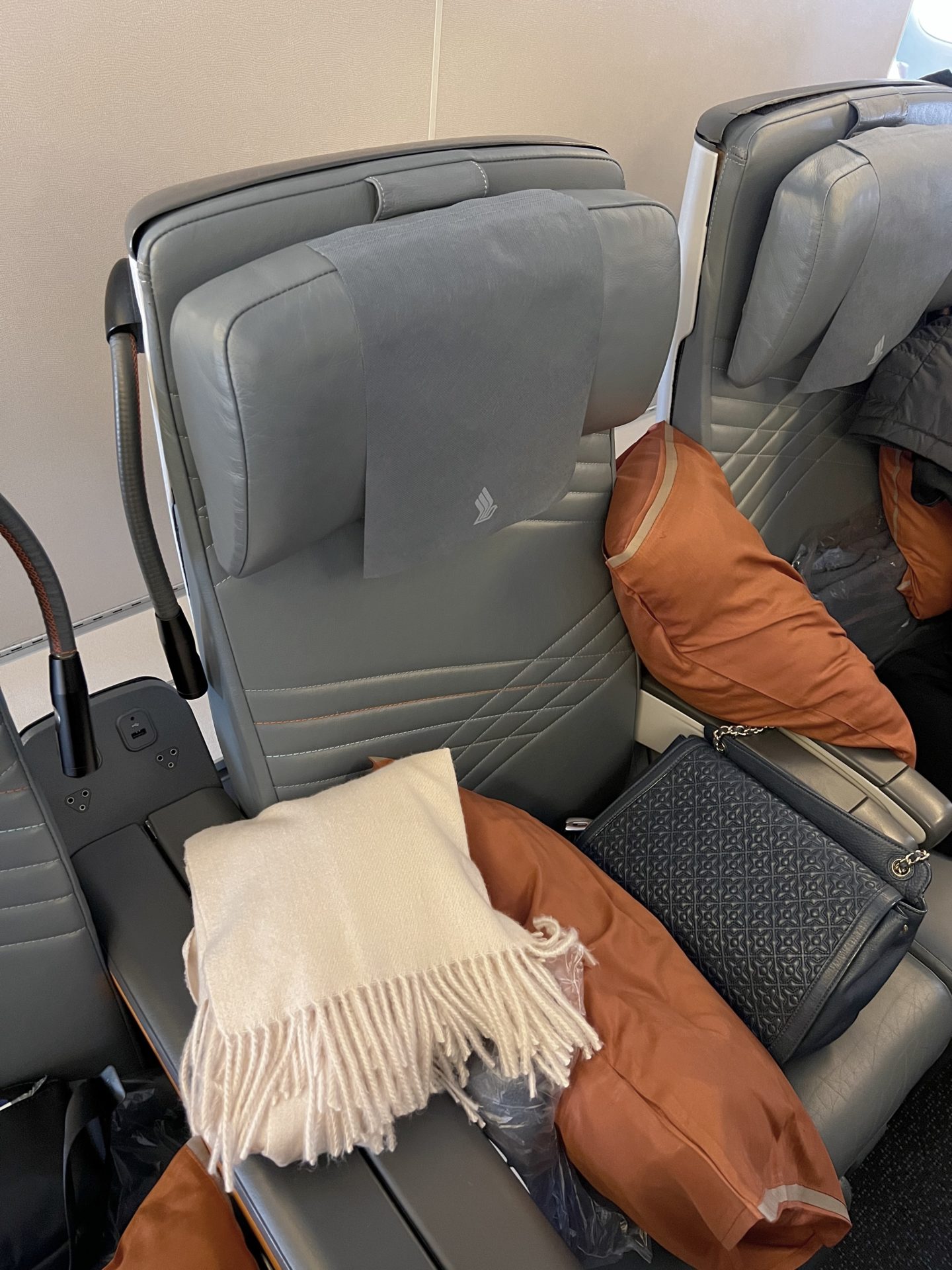 singapore air premium economy